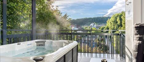 Bañera de hidromasaje exterior