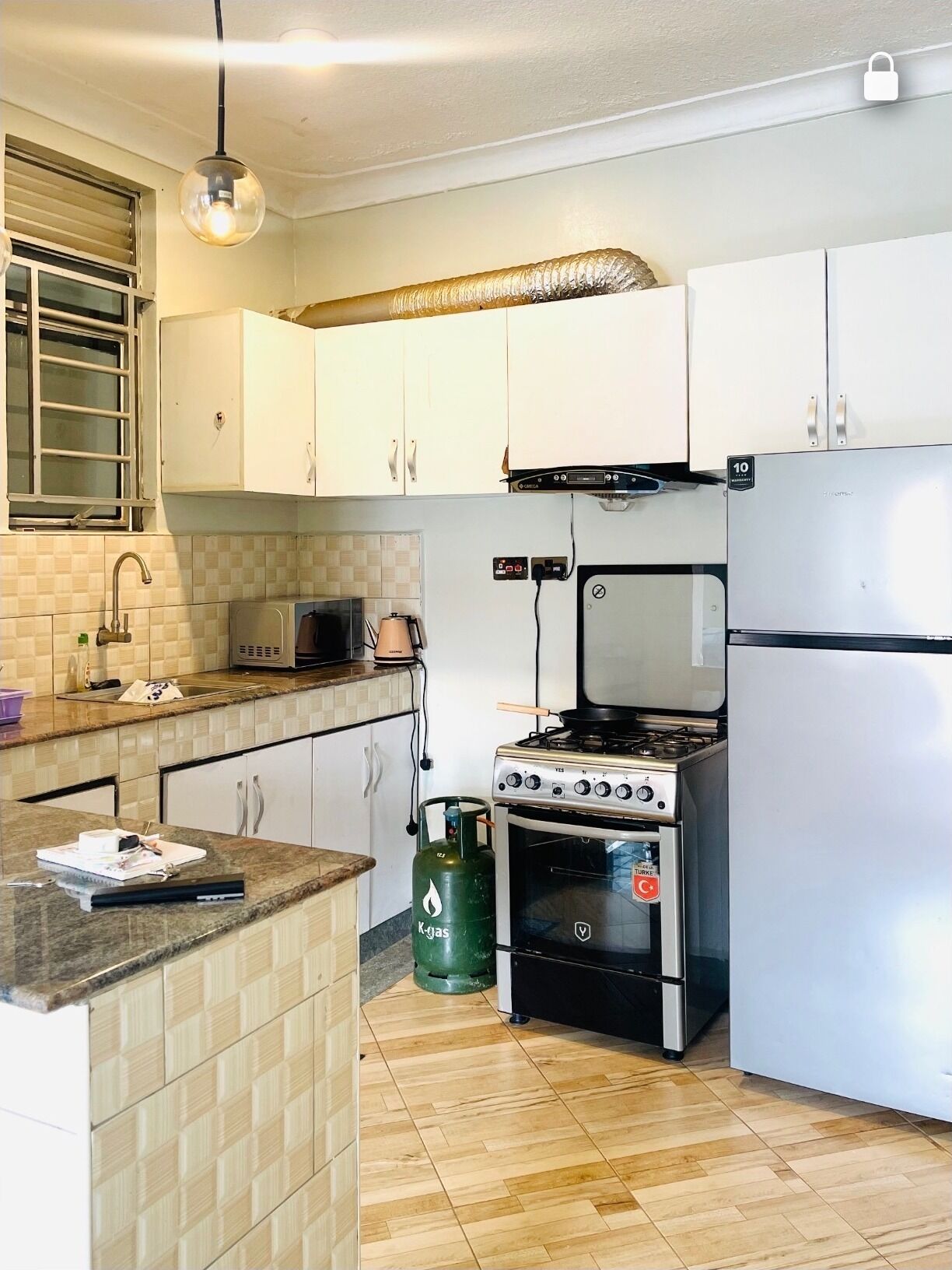 Fridge, microwave, oven, stovetop