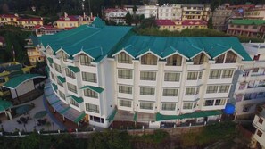 Exterior - Crescent Resort (Darjeeling)