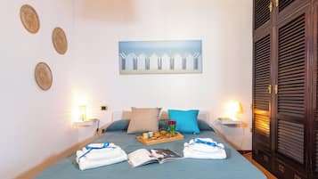 1 camera, Wi-Fi (a pagamento), lenzuola