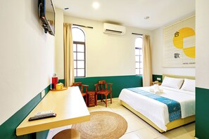 Kahden hengen deluxe-huone | Työpöytä, kannettavalle tietokoneelle sopiva työtila