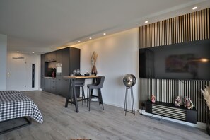 1 quarto