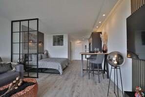 Nicht klassifiziertes Bild, 4 von 23, Schaltfläche