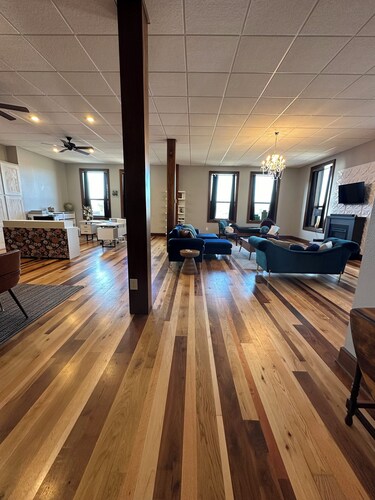 Tower Place - Historic downtown with beautiful lake views. 