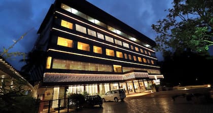 Magnet Hotel
