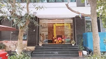 Bagian depan properti