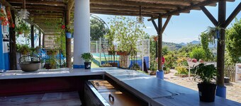 Holiday Home 'La Sierrezuela' with Mountain View, Private Pool and Wi-Fi