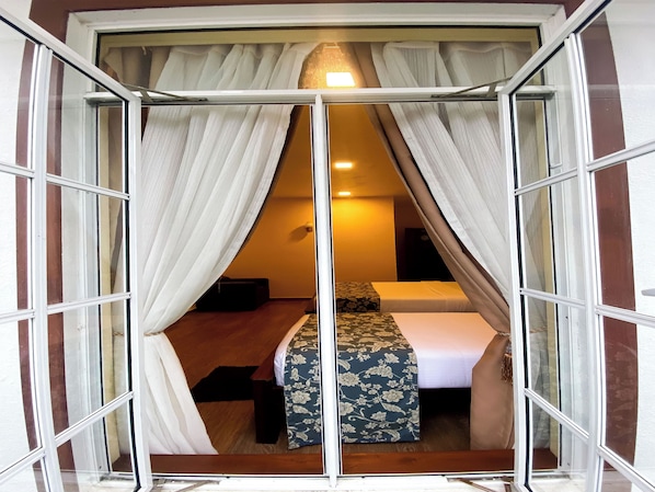 Deluxe-Dreibettzimmer | Schallisolierte Zimmer, kostenloses WLAN
