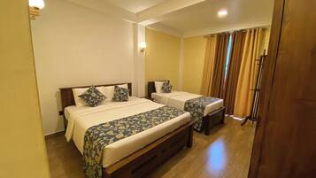Standard Triple Room | Soundproofing, WiFi (free)