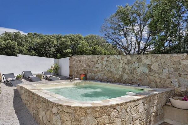 Una piscina riscaldata