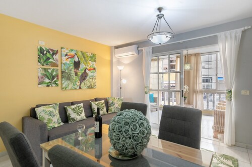 Ferienwohnung 'Paraíso Playa' mit privater Terrasse, WLAN und Klimaanlage