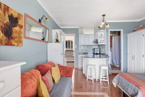 1 camera, Wi-Fi gratuito, lenzuola