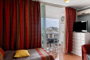 1 chambre, Wi-Fi gratuit, draps fournis