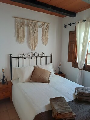 2 bedrooms, free WiFi