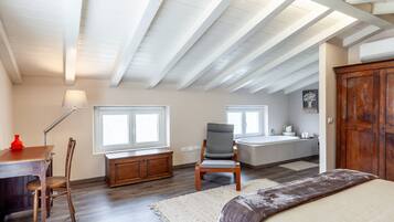 3 chambres, fer et planche Ă repasser, Wi-Fi gratuit, draps fournis