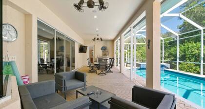 Serene Home in the Estates Neighborhood ~Peaceful Location w/Pool, Spa, WiFi & Beaches Nearby