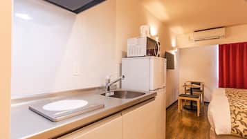Espace de travail pour ordinateur portable, Wi-Fi gratuit, draps fournis