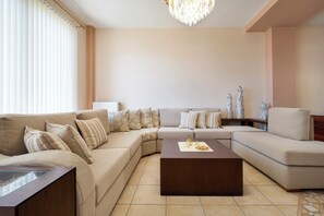 Offices - Purple Apartment Chania (Chania)