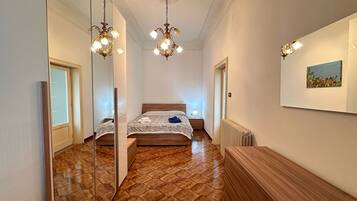 3 Schlafzimmer, Bettwäsche