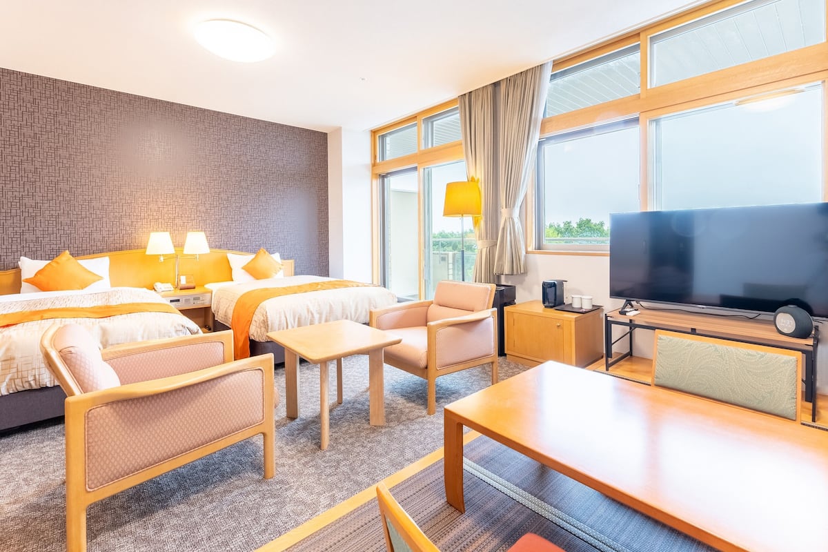 Western Modern Japanese-Western Room (52 sqm) | 1 bedroom, in-room safe, free WiFi, bed sheets