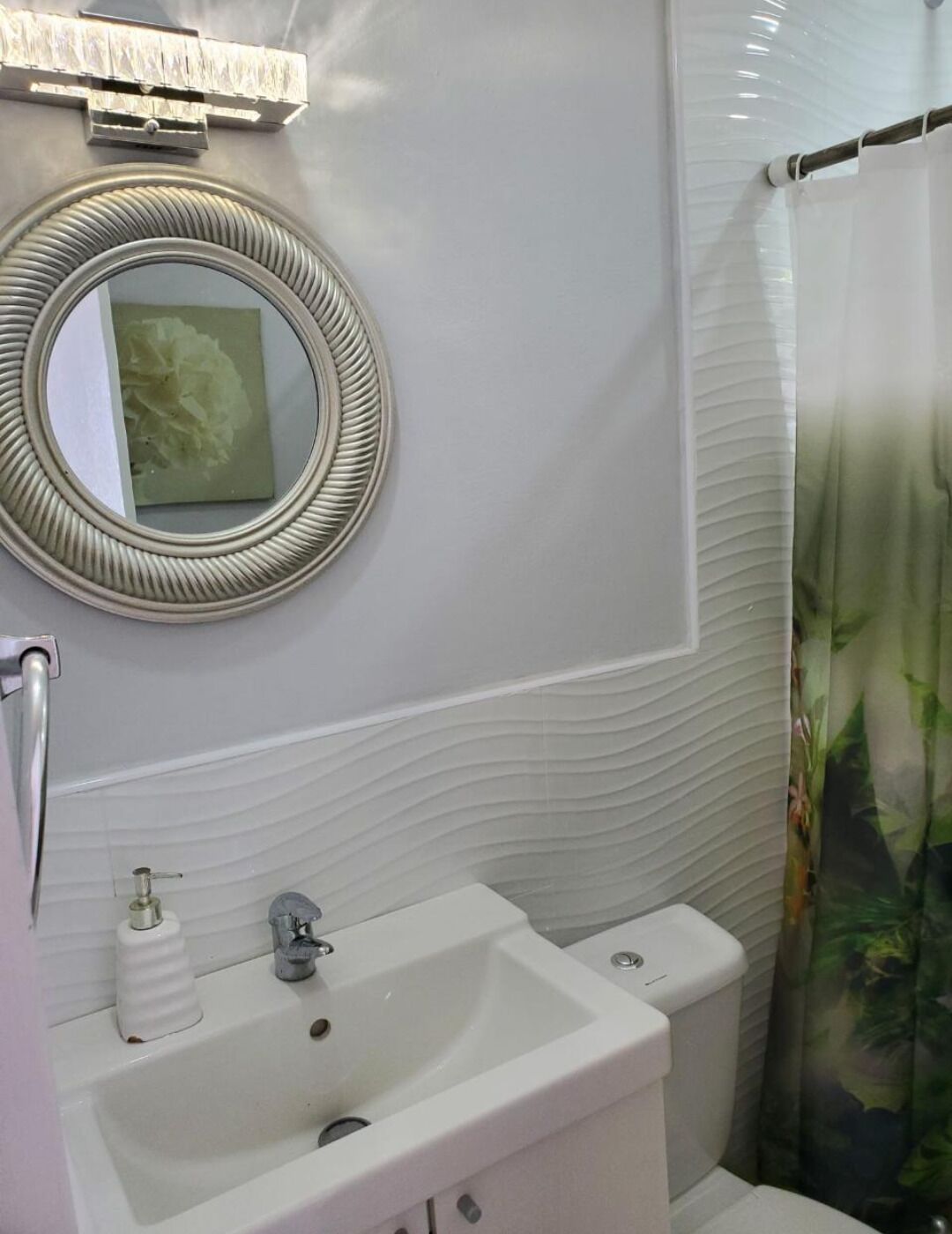 Towels, toilet paper