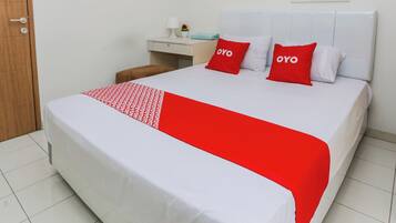 Free WiFi, bed sheets