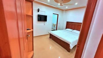 Kamar Double Deluks | Kedap suara, setrika/meja setrika, dan Wi-Fi gratis