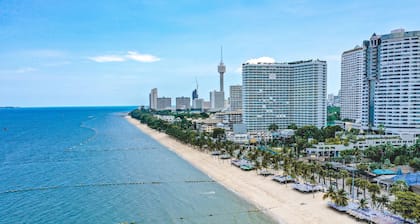 Mermaid Beach Resort