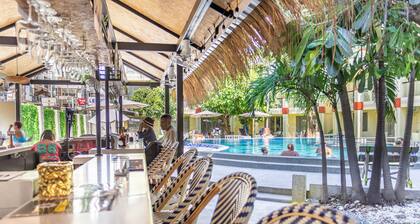 Mermaid Beach Resort