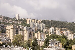 Exterior - MAMAD - Stella Maris views Vista apartments by Sea N' Rent (Haifa)
