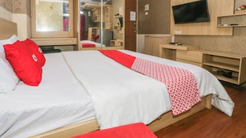 Kamar Double Deluks | Meja kerja, Wi-Fi gratis, dan seprai linen