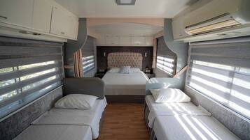 スタンダード モバイルホーム | 1 室のベッドルーム、セーフティボックス (室内)、WiFi (無料)