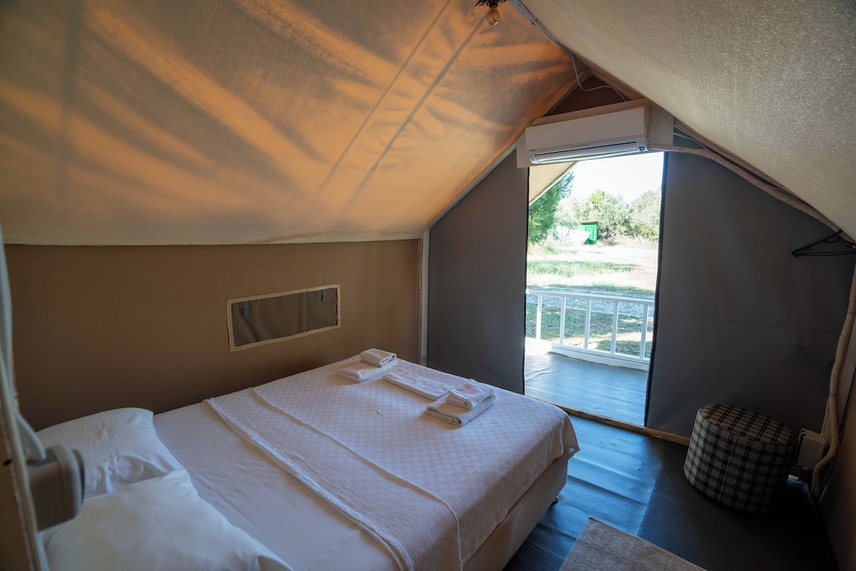 1 bedroom, in-room safe, free WiFi