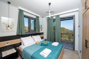 3 Schlafzimmer, Bügeleisen/Bügelbrett, Reisekinderbett, kostenloses WLAN