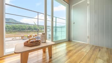Basic Room, 1 Bedroom (room201) | 1 bedroom, free WiFi