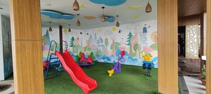 Children’s play area – indoor - Paradise Mansion Crestmont Mussoorie (Dehradun)