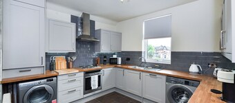 Fairview Boutique Apartment B - 2BR Gem in West Bridgford Centre