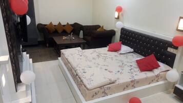 Habitación Deluxe | 1 habitación, wifi gratis y ropa de cama