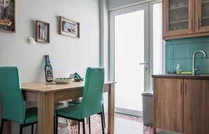 Dining - Veranda Apartment (Chania)
