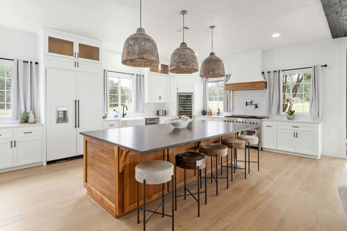 Pool & Hot Tub + Close to Wineries - El Dorado!