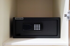 Deluxe-Zimmer, Stadtblick | Wohnbereich