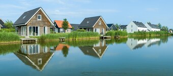 Holiday Home in Zeeland near North Sea Beach