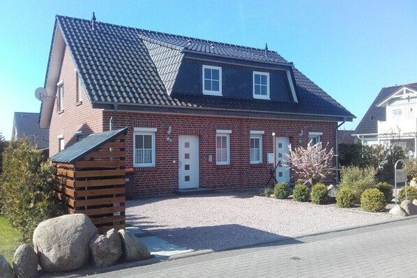 Exterior - Sommerhus Lolland Comfortable holiday residence (Burg)