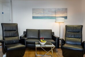 Téléviseur connecté, foyer, chaîne audio