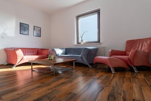Smart TV y chimenea