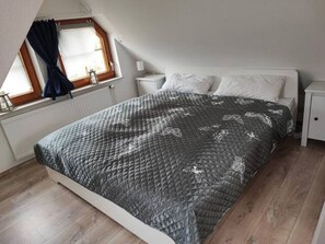 2 Schlafzimmer, WLAN