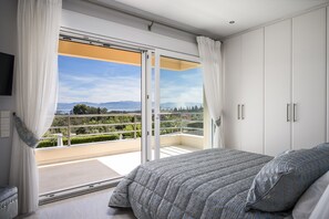 3 عدّة غرف نوم ومكواة/لوح كي وسرير سفر وواي فاي