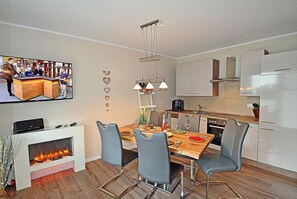 Kühlschrank, Ofen, Herdplatte, Geschirrspüler