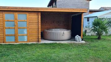 Enceinte de lâhĂ©bergement