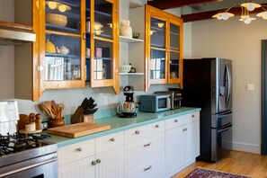 Apartment - Wyatt's Saloon Guest House 2 (Baltimore)